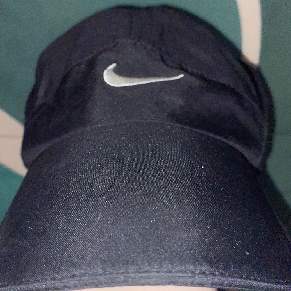 Simple black Nike hat